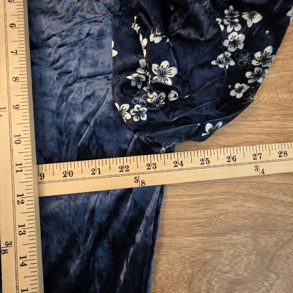 SOLD Disney Princess Women Asian Inspired Velour Top Floral XXL - Picture 14 of 16